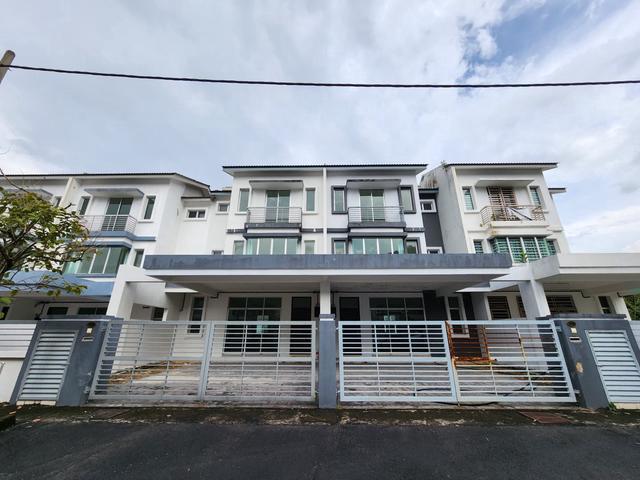 Terraced House for sale in Sendayan Village, Negeri Sembilan