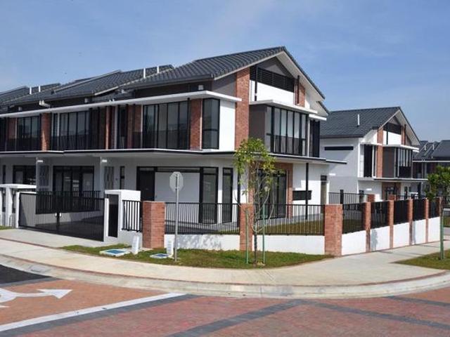 Terraced House for sale in Sendayan Village, Negeri Sembilan
