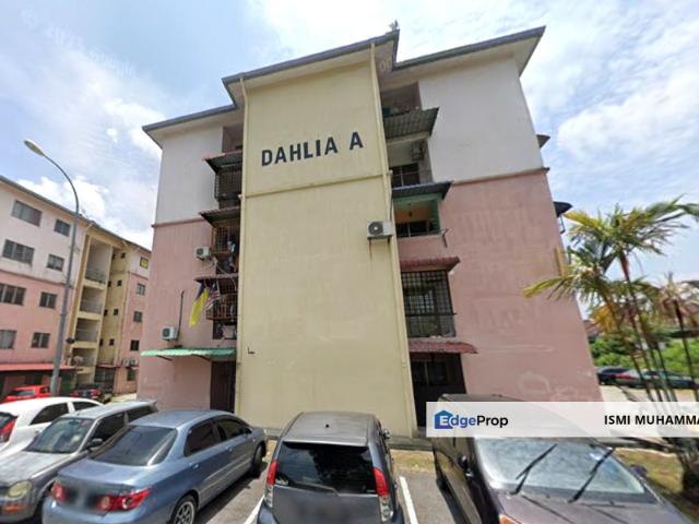Flat for rent in Sendayan Village, Negeri Sembilan