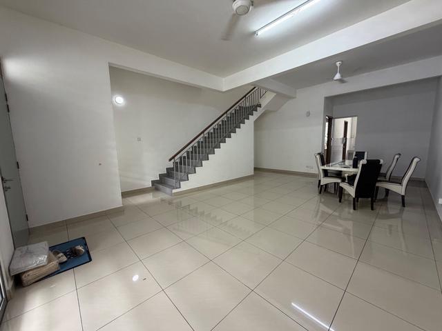 Terraced House for rent in Sendayan Village, Negeri Sembilan