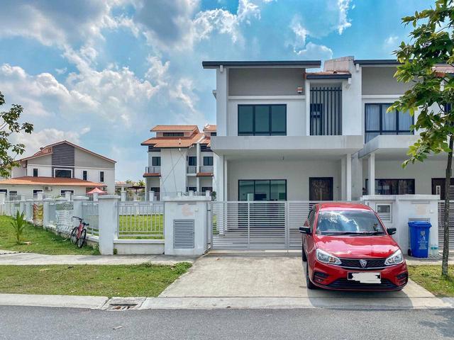 Terraced House for sale in Sendayan Village, Negeri Sembilan
