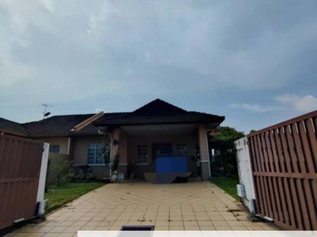 House for sale in Sendayan Village, Negeri Sembilan