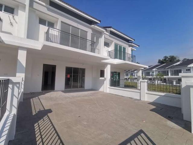 Terraced House for sale in Sendayan Village, Negeri Sembilan