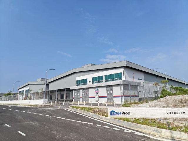 Warehouse for rent in Sendayan Village, Negeri Sembilan