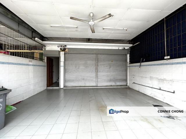 Shop for sale in Sendayan Village, Negeri Sembilan