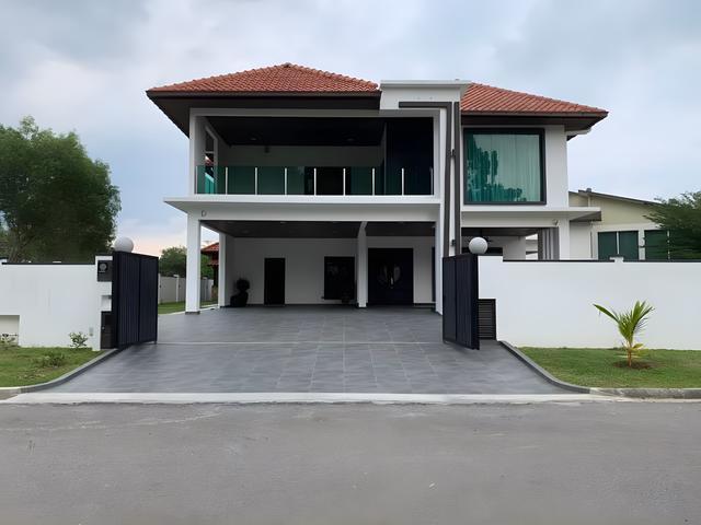 Bungalow for sale in Sendayan Village, Negeri Sembilan