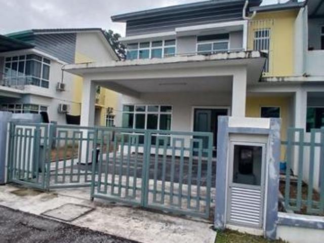 Residential House for sale in Sendayan Village, Negeri Sembilan