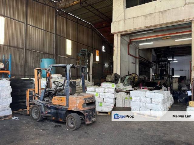 Warehouse for sale in Sendayan Village, Negeri Sembilan