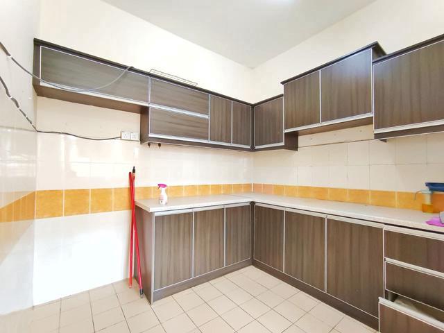 Apartment for sale in Sendayan Village, Negeri Sembilan