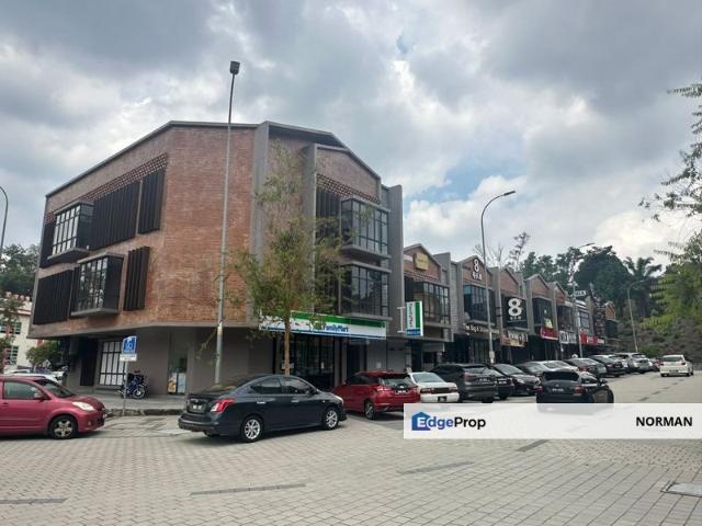 Shop for sale in Sendayan Village, Negeri Sembilan