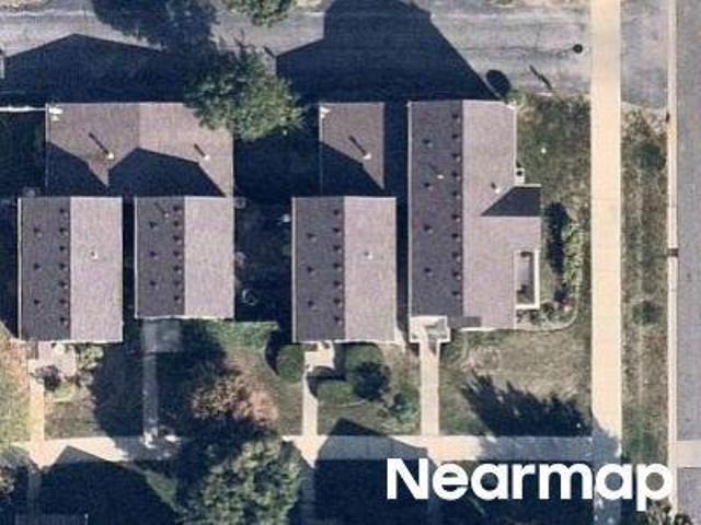 Condo for sale in Aurora, Illinois