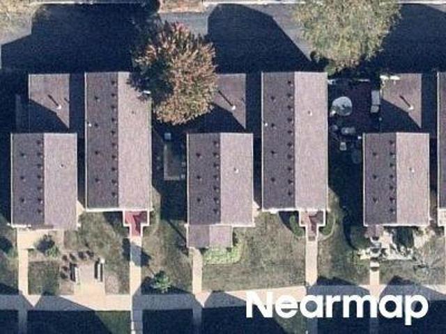 Condo for sale in Aurora, Illinois