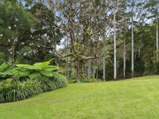 Cottage for sale in Tamborine Mountain, Queensland