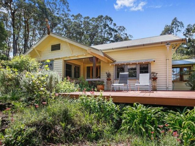 Cottage for sale in Johanna, Victoria