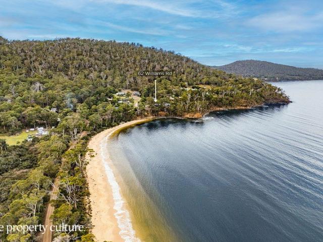 House for sale in Randalls Bay, Tasmania