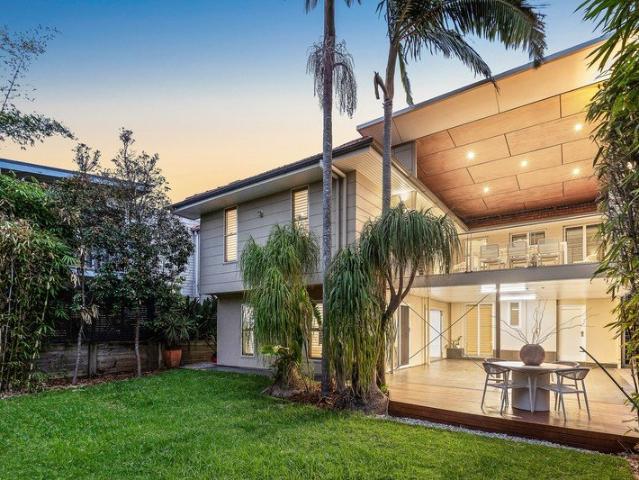 House for sale in St Lucia, Greater Brisbane