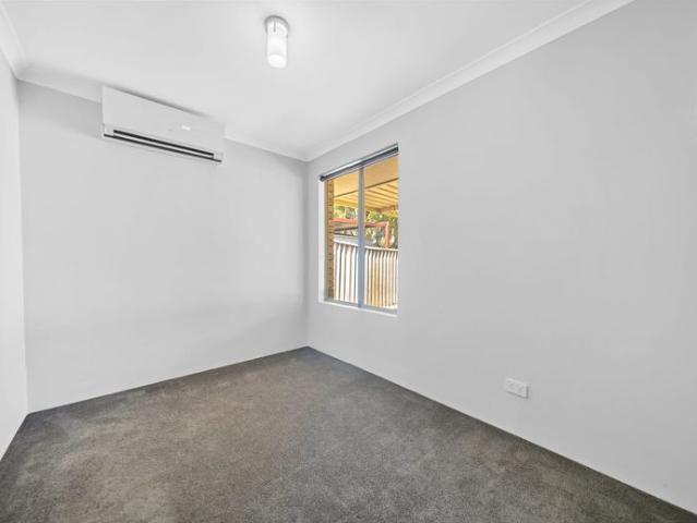 House for rent in Seville Grove, Western Australia