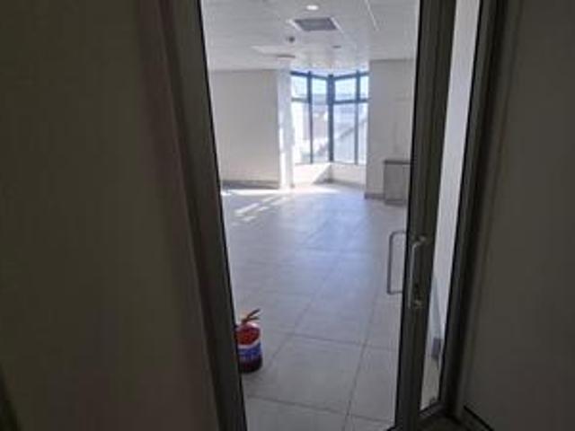 Office for rent in UMhlathuze Municipality, Kwazulu-natal