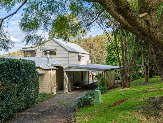 House for sale in Ravensbourne, Queensland