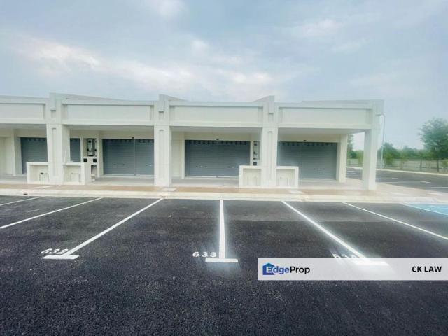 Shop for rent in Kajang, Langat