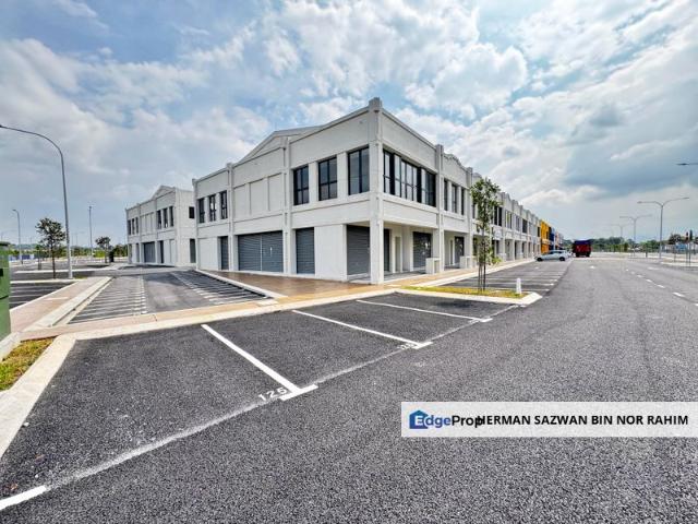 Shop for rent in Kajang, Langat