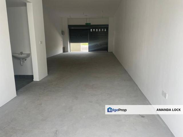 Shop for rent in Kajang, Langat