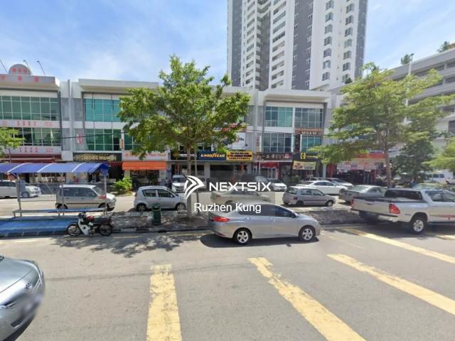 Shop for rent in Kajang, Langat