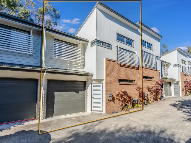House for sale in Brighton