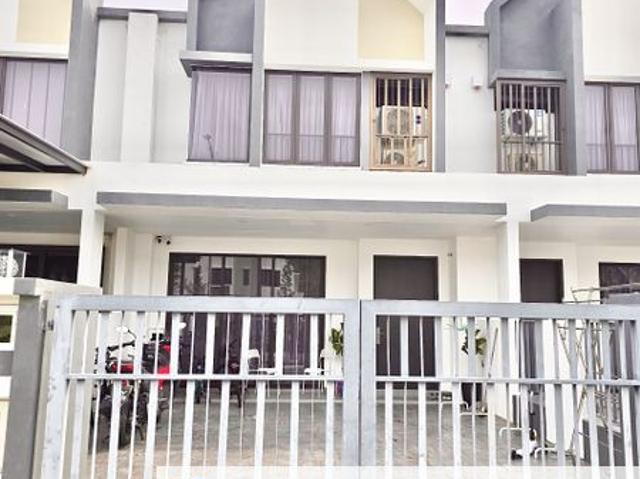 House for sale in Tanjong Sepat, Selangor