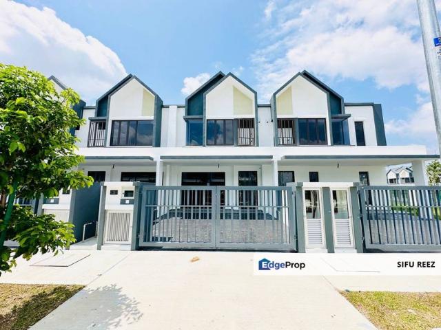 House for sale in Bandar Serenia, Sepang