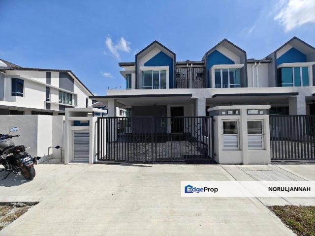 House for sale in Tanjong Sepat, Selangor