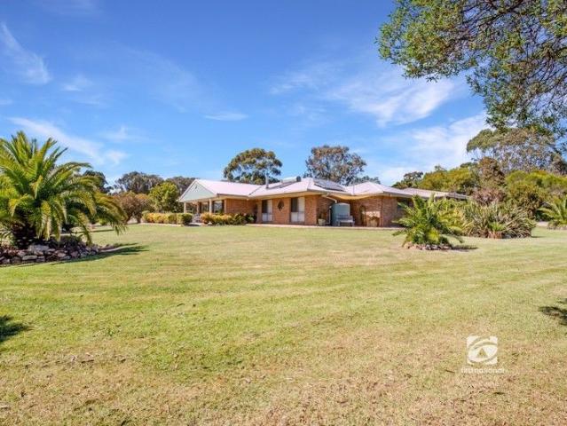 House for sale in Newlands Arm, Victoria