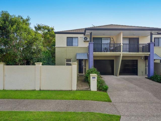 Townhouse for sale in Toombul, Queensland