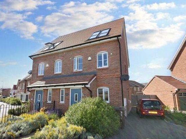 House for sale in Stanley