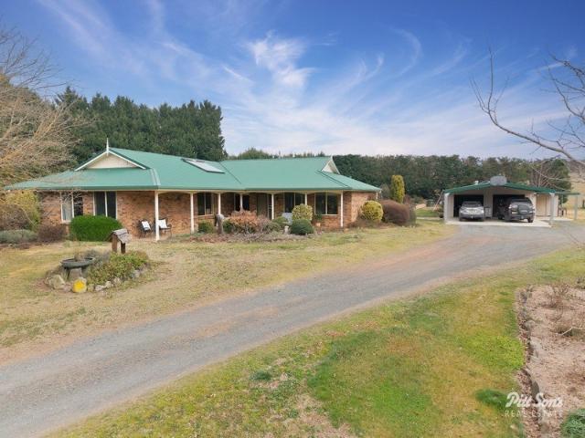 Cottage for sale in Walcha, New South Wales