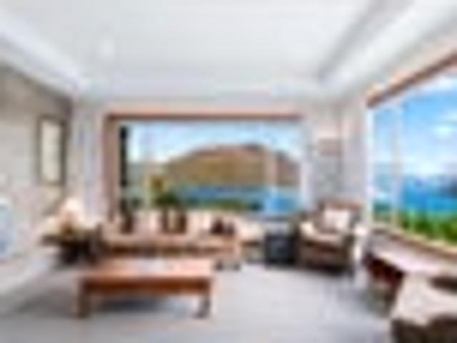 House for sale in Otakou