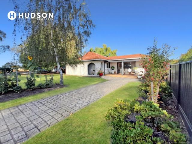 Cottage for sale in Heywood, Victoria
