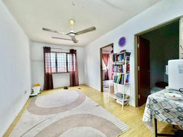 Apartment for sale in Petaling, Damansara Damai