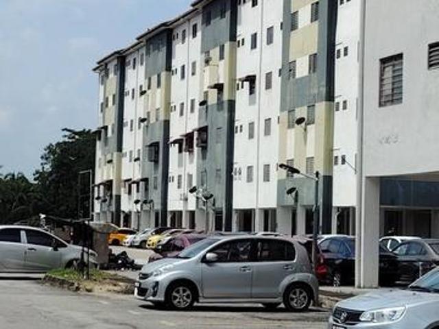Apartment for sale in Kajang, Langat