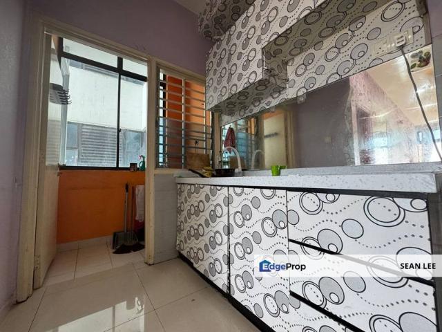 Shop for rent in Ulu Tiram, Johor