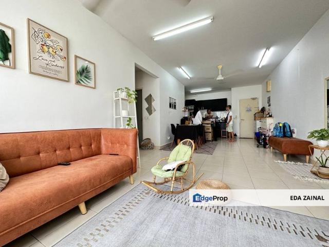 Condominium for sale in Petaling, Alam Impian