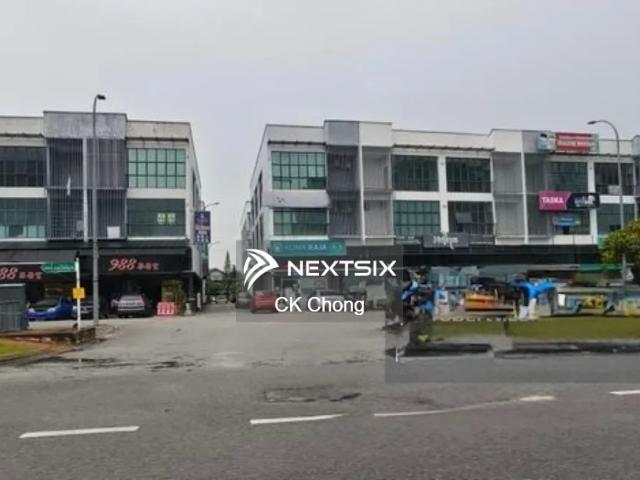 Residential House for sale in Country Heights Damansara, Kuala Lumpur