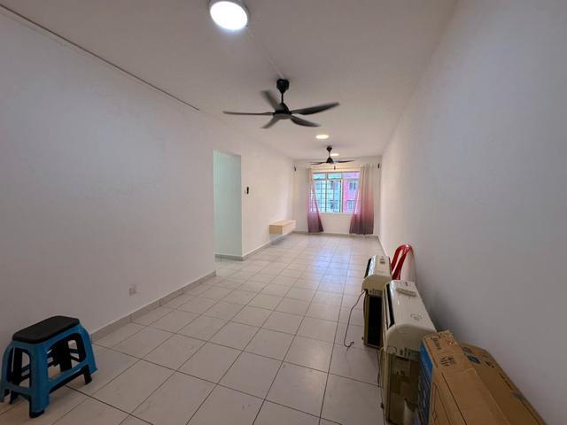 Apartment for rent in Taman Perling, Iskandar Puteri