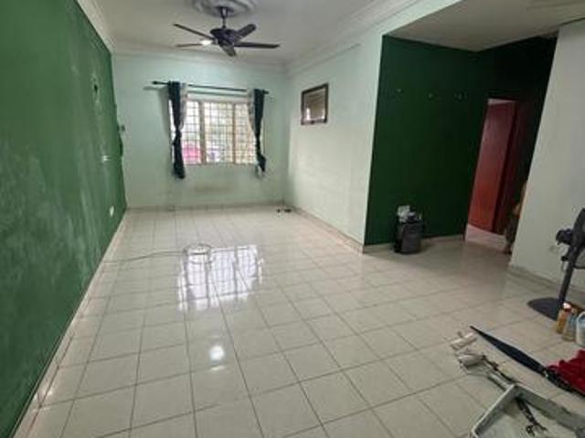 Apartment for sale in Shah Alam, Petaling
