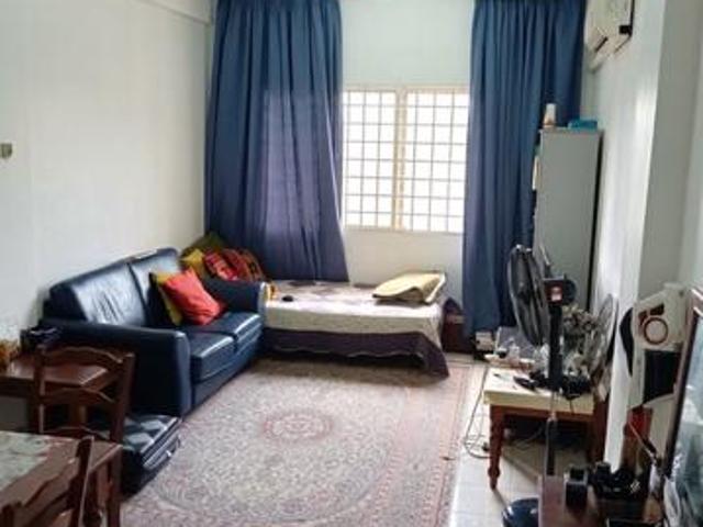 Apartment for sale in Shah Alam, Petaling