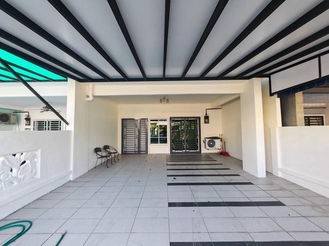 Terraced House for sale in Kluang