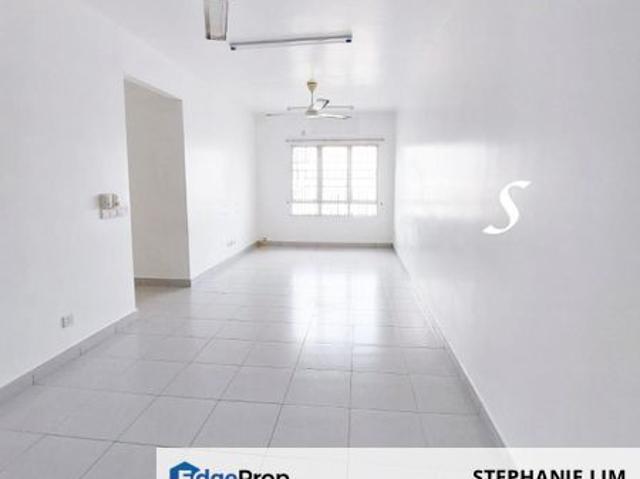 Condominium for sale in Petaling, Alam Impian