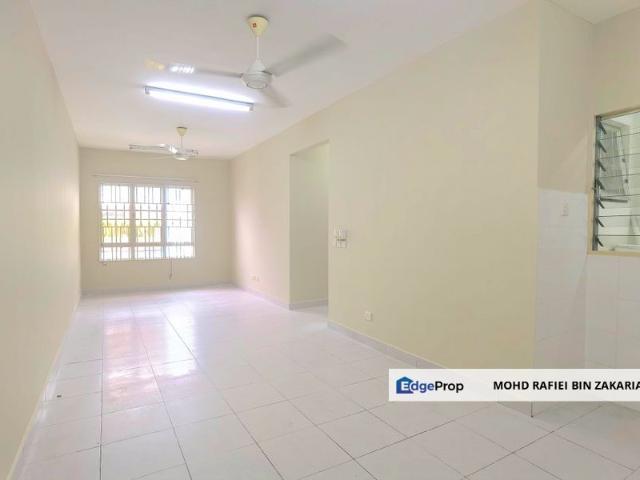 Condominium for sale in Petaling, Alam Impian