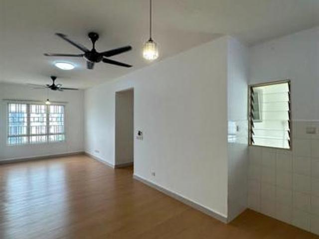 Apartment for sale in Petaling, Alam Impian