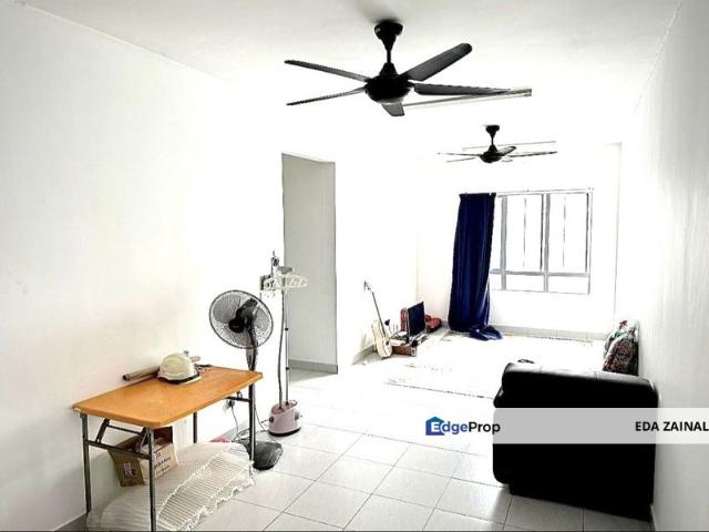 Condominium for sale in Petaling, Alam Impian